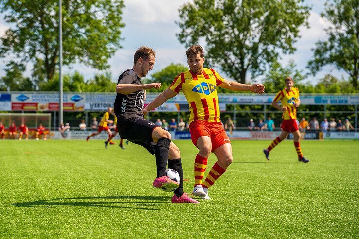 In beeld: Go Ahead Kampen na 26 jaar gedegradeerd naar tweede klasse