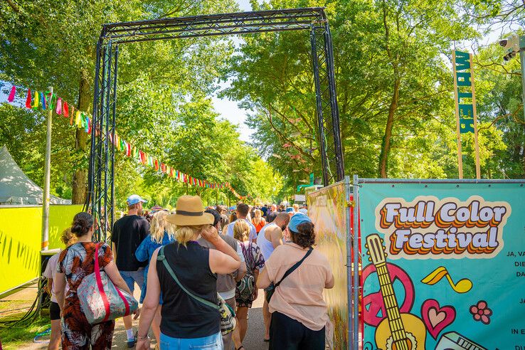In beeld: Tempo Giusto in Kampen, Diggy Dex vindt perfecte toon op Full Color Festival