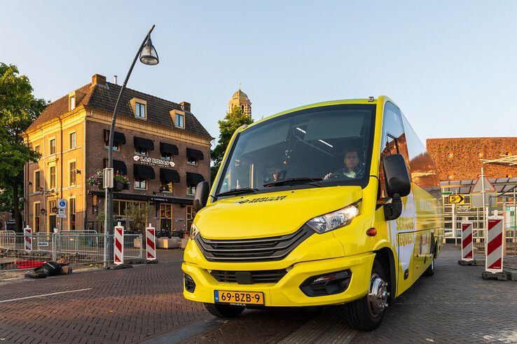 Glazen Huis-dj’s nemen afscheid van Zwolle, actie verhuist naar Den Bosch