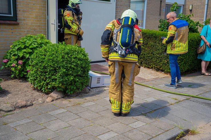Magnetron zet woning vol rook in Kampen