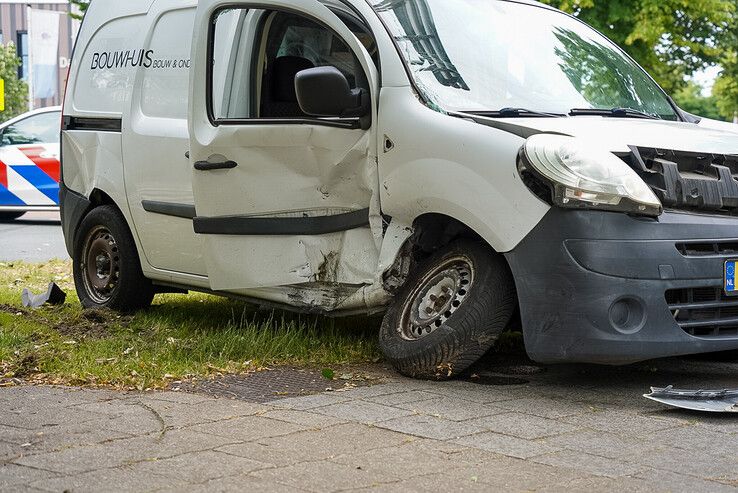Twee Zwollenaren aangehouden na ravage bij botsing in Wezep