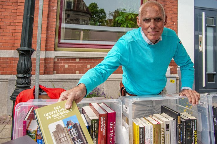 In beeld: Boekenjacht langs de Zwolse stadsgracht