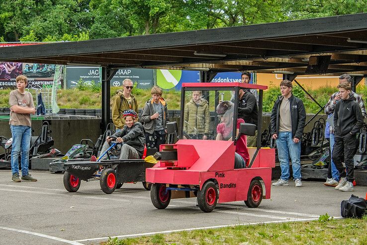 In beeld: Jena XL wint Skelterrace van Deltion College