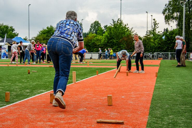 In beeld: Senioren in beweging tijdens vitaliteitsmiddag in Zwolle