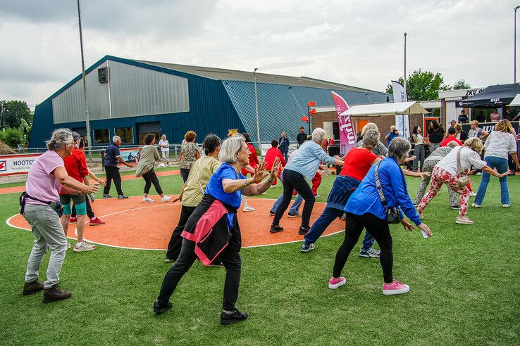 In beeld: Senioren in beweging tijdens vitaliteitsmiddag in Zwolle