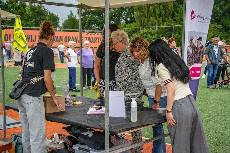 In beeld: Senioren in beweging tijdens vitaliteitsmiddag in Zwolle