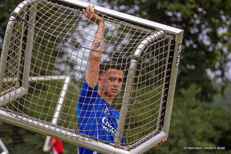 In beeld: PEC Zwolle heeft eerste training achter de rug, zaterdag eerste oefenpot in Nieuwleusen