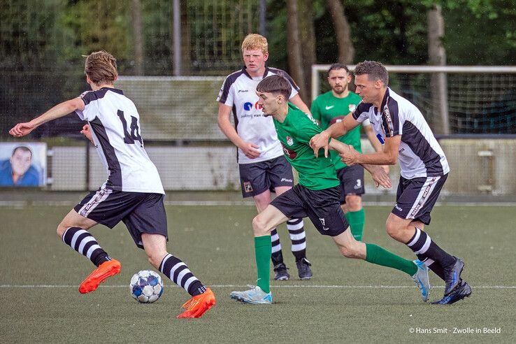 In beeld: Ulu Spor weer een stap dichter bij derde klasse