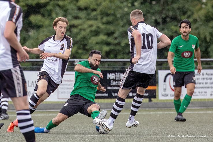 In beeld: Ulu Spor weer een stap dichter bij derde klasse