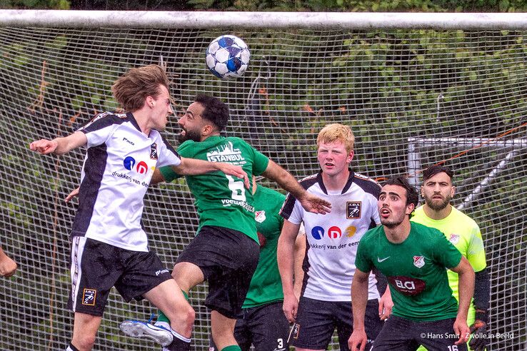 In beeld: Ulu Spor weer een stap dichter bij derde klasse