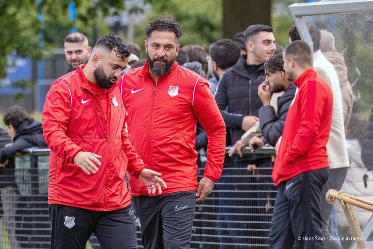 In beeld: Ulu Spor weer een stap dichter bij derde klasse