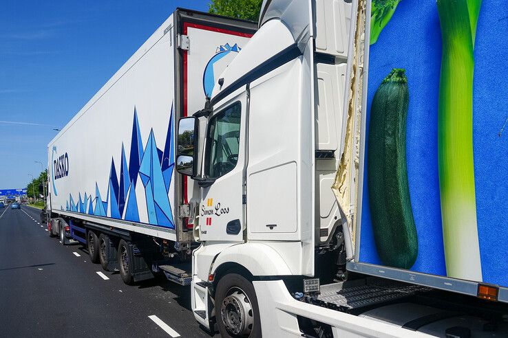 Kettingbotsing op Ceintuurbaan zorgt voor flinke schade en verkeershinder