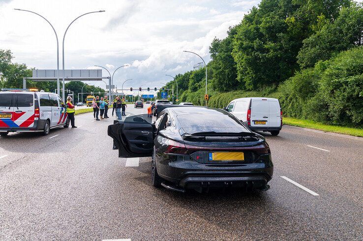Forse schade bij botsing op IJsselallee in Zwolle