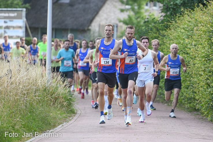 In beeld: Zeges voor Jasper Staal en Floor Doornwaard bij Westenholterun in Zwolle