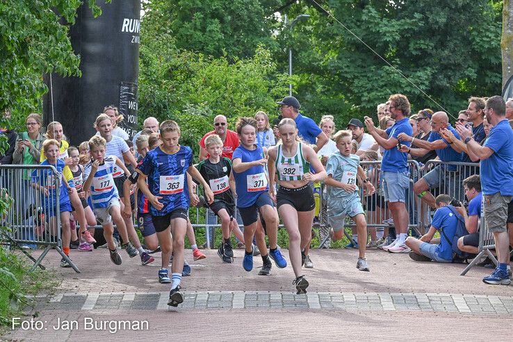 In beeld: Zeges voor Jasper Staal en Floor Doornwaard bij Westenholterun in Zwolle