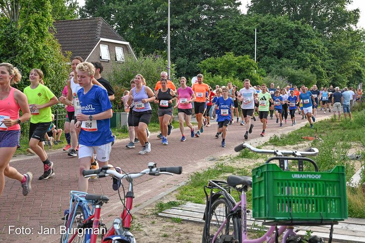 In beeld: Zeges voor Jasper Staal en Floor Doornwaard bij Westenholterun in Zwolle