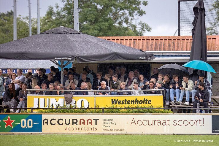 In beeld: WVF strandt na strafschoppen in strijd om plek in 1e klasse