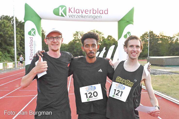 Het erepodium bij de mannen.