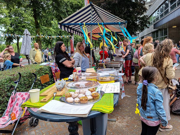 In beeld: Kunst, muziek en wereldkeuken bij Achterpracht in Zwolle