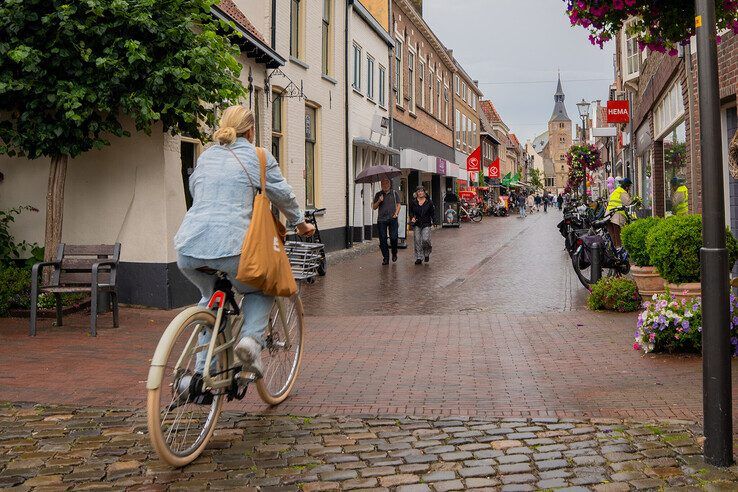 Er komt een tijdelijk fietsverbod in binnenstad van Hattem.