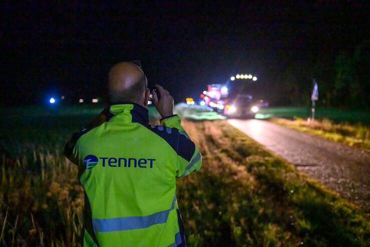In beeld: Zware transformator succesvol afgeleverd bij hoogspanningsstation in Zwolle