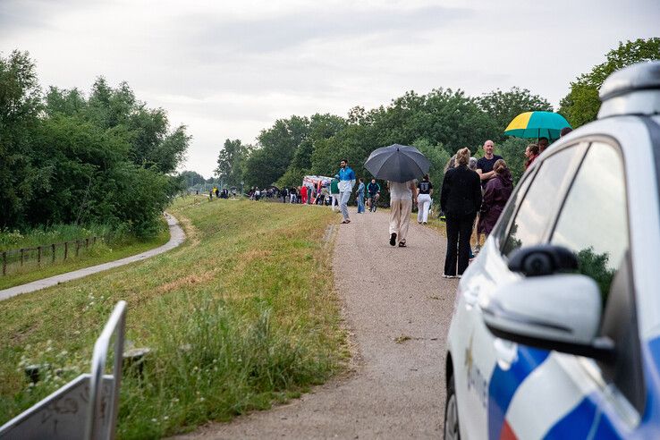 Harde knal zorgt voor consternatie rond plezierjacht in Zwolle