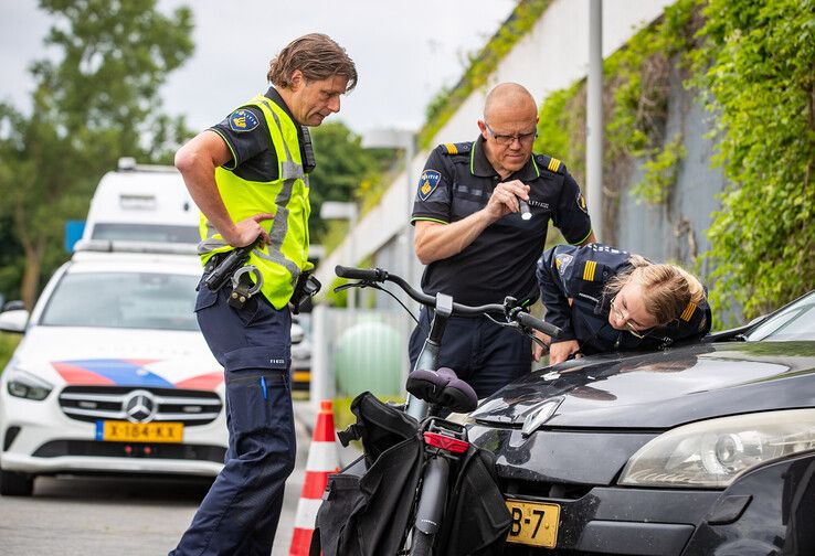 Fietsster gewond bij aanrijding op campus Windesheim Zwolle