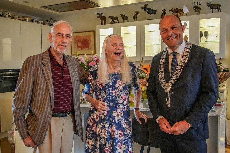 Henk en Lenie Bremer vieren diamanten huwelijk in Zwolle