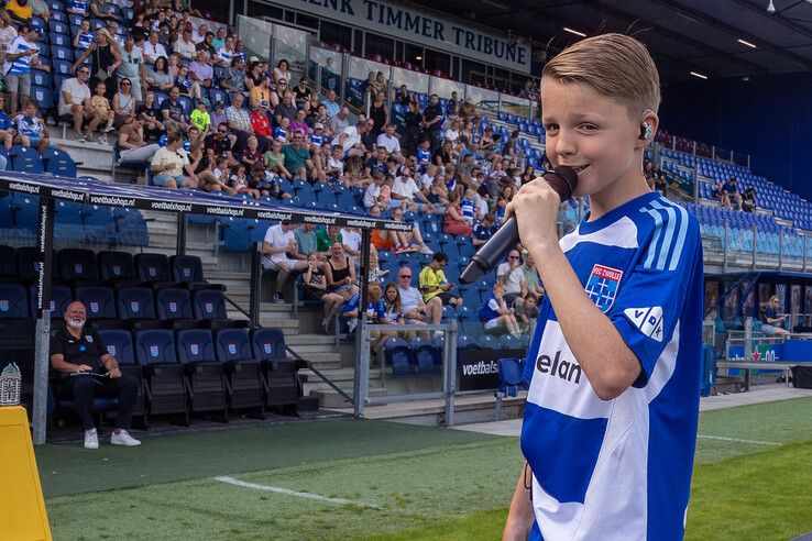 In beeld: PEC Zwolle verwelkomt meer dan tienduizend fans op zonnige open dag