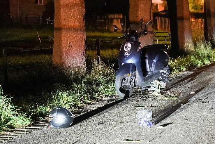 Man zwaargewond, vrouw gewond bij ernstig scooterongeluk in Zwolle