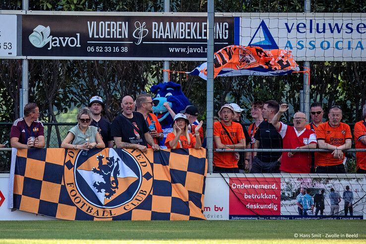 In beeld: PEC Zwolle verslaat Dundee United na sterke tweede helft in Oldebroek