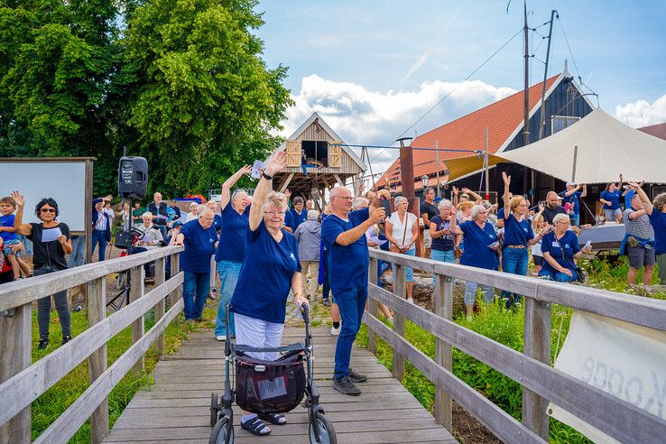 In beeld: Kamper Kogge terug in thuishaven na reis naar Hanzedagen Visby