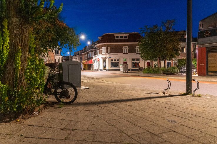De ongevalsplek gezien vanaf de Lindestraat richting Molenweg.