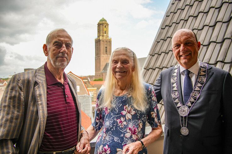 Henk en Lenie Bremer vieren diamanten huwelijk in Zwolle