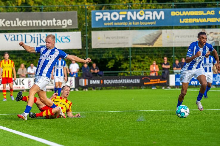 In beeld: KHC wint stadsderby van Go Ahead in bekerpoule