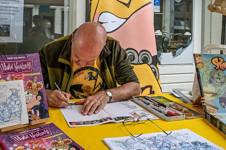Kampen neemt afscheid van Suske en Wiske-tekenaar Paul Geerts (88): ‘Kampen is ook van jou!’