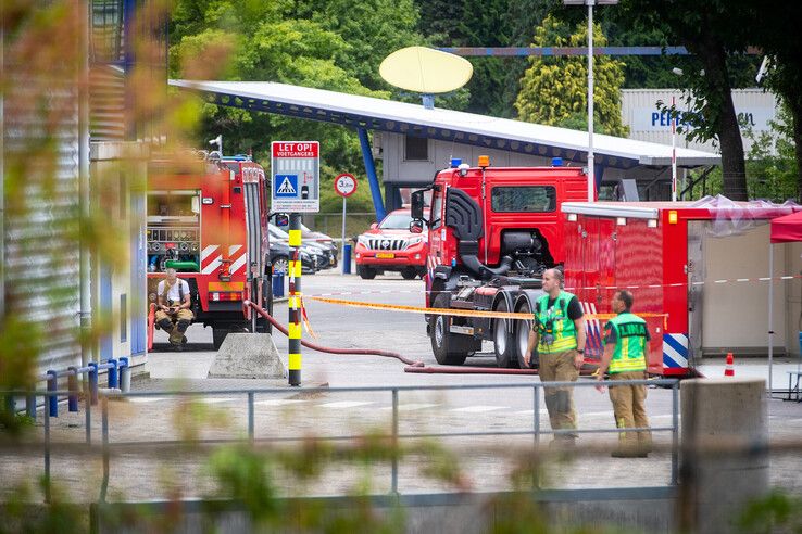 In beeld: Lekkage ammoniak bij failliete aardappelverwerker CêlaVíta in Wezep