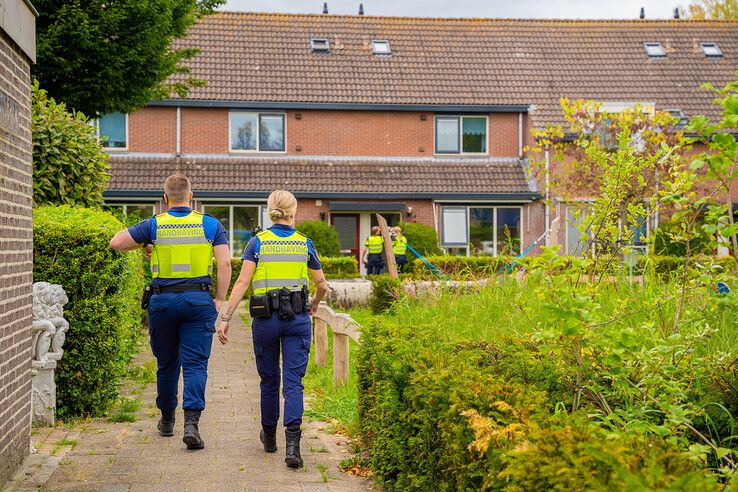 In beeld: Traumahelikopter landt in Kampen voor medische noodsituatie