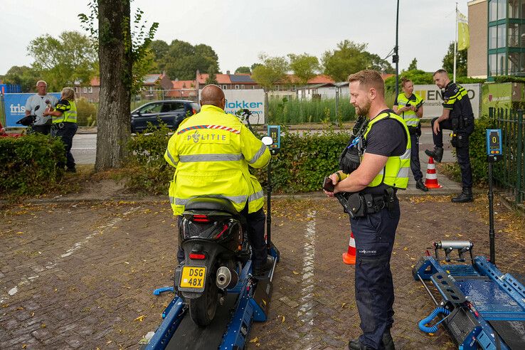 Politie Zwolle betrapt zes bestuurders onder invloed bij controle