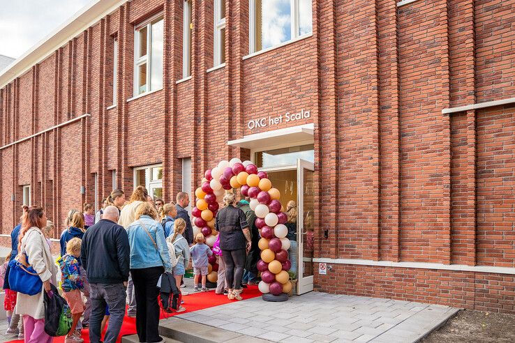 In beeld: Na lange aanloop Kindcentrum Hanzewijk van start in Kampen