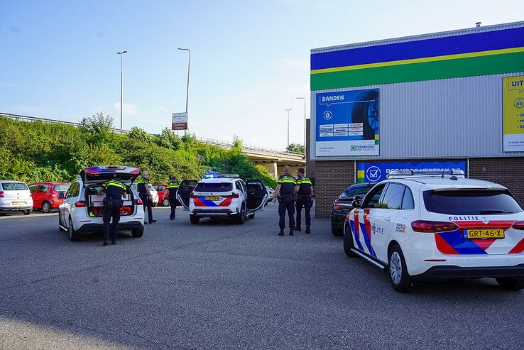 Vrouw (21) met mes aangehouden in Zwolle, verzet bij arrestatie