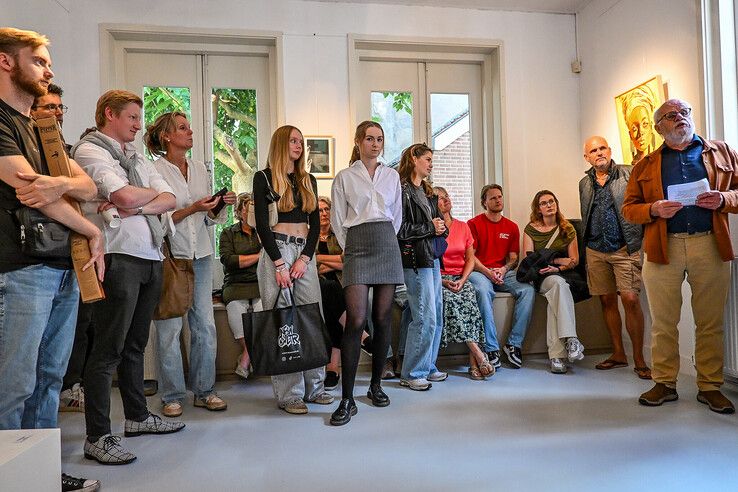 De opening van ’t Zwolse Kunsthuis in de binnenstad.