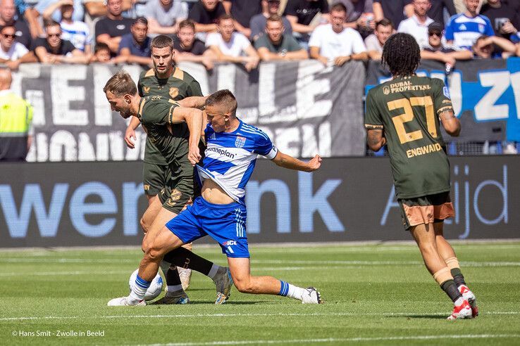 PEC Zwolle verloor met 0-2 van FC Utrecht.