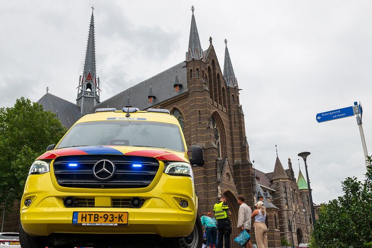 Fietsster gewond bij aanrijding op kruising Kop van Assendorp in Zwolle