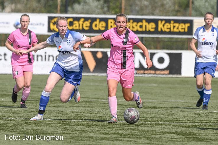 In beeld: ZAC Vrouwen geeft Berkum het nakijken in eerste bekerwedstrijd