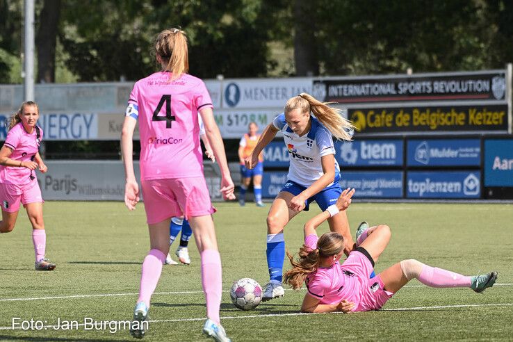 In beeld: ZAC Vrouwen geeft Berkum het nakijken in eerste bekerwedstrijd