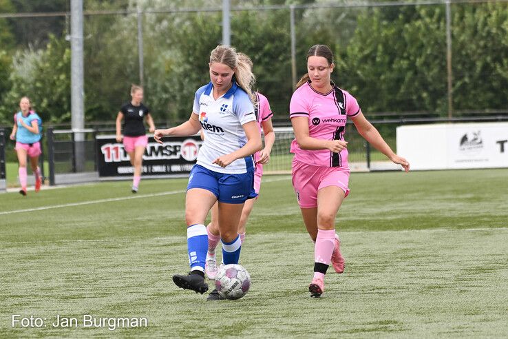 In beeld: ZAC Vrouwen geeft Berkum het nakijken in eerste bekerwedstrijd