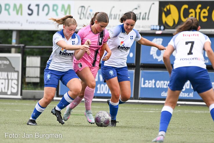 In beeld: ZAC Vrouwen geeft Berkum het nakijken in eerste bekerwedstrijd