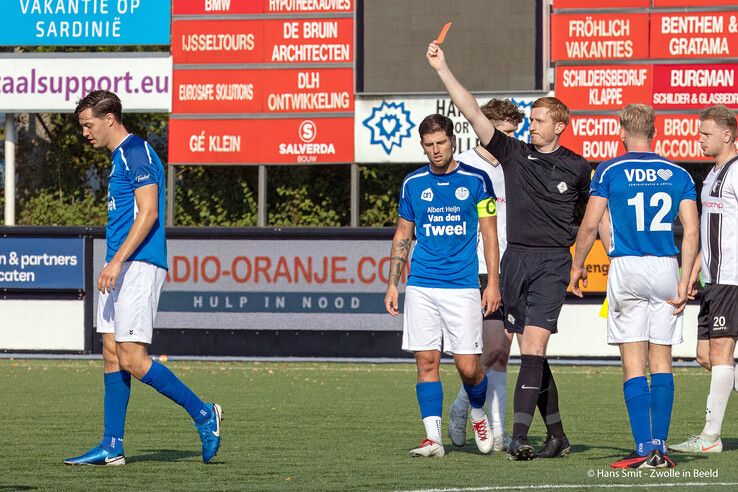 In beeld: Berkum na moeizame eerste helft toch ruim langs Veensche Boys