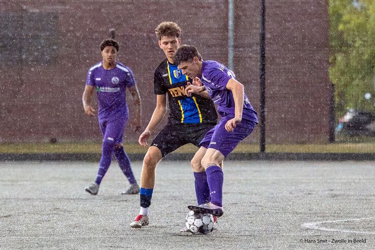 In beeld: Dieze West en Be Quick ’28 stoten door in beker en treffen elkaar zaterdag in competitie